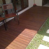 lantai decking kayu