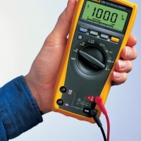 Fluke 179 True RMS Digital Multimeter