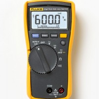 Fluke 114 Electrical Multimeter